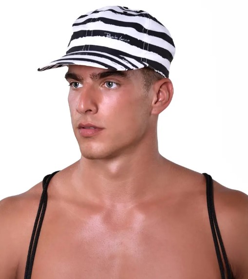 Herrenschuhe und Strandaccessoires